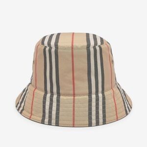 Burberry vintage bucket hat